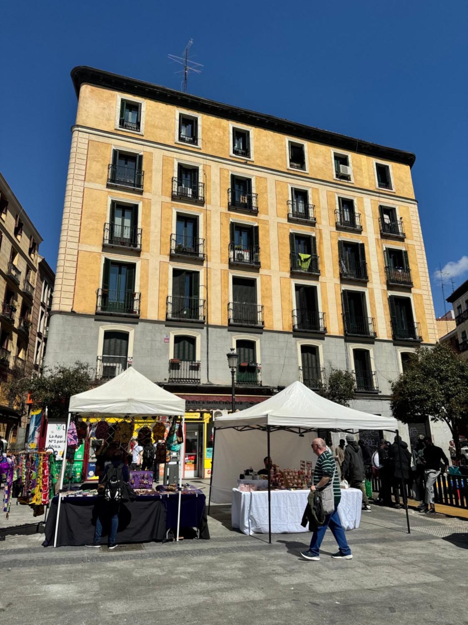 Artbel Rentals En Lavapies Madrid Exterior photo